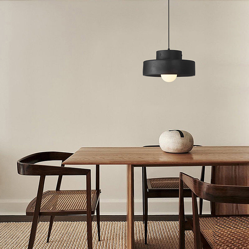 Cake_Pendant_Light_01