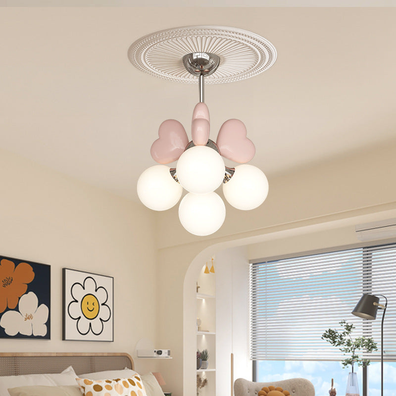 Cream_Heart_Chandelier_02