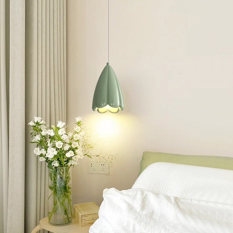 Flower_Bud_Pendant_Light_03