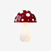 Spotted_Mushroom_Table_Lamp_01