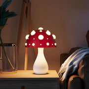 Spotted_Mushroom_Table_Lamp_08