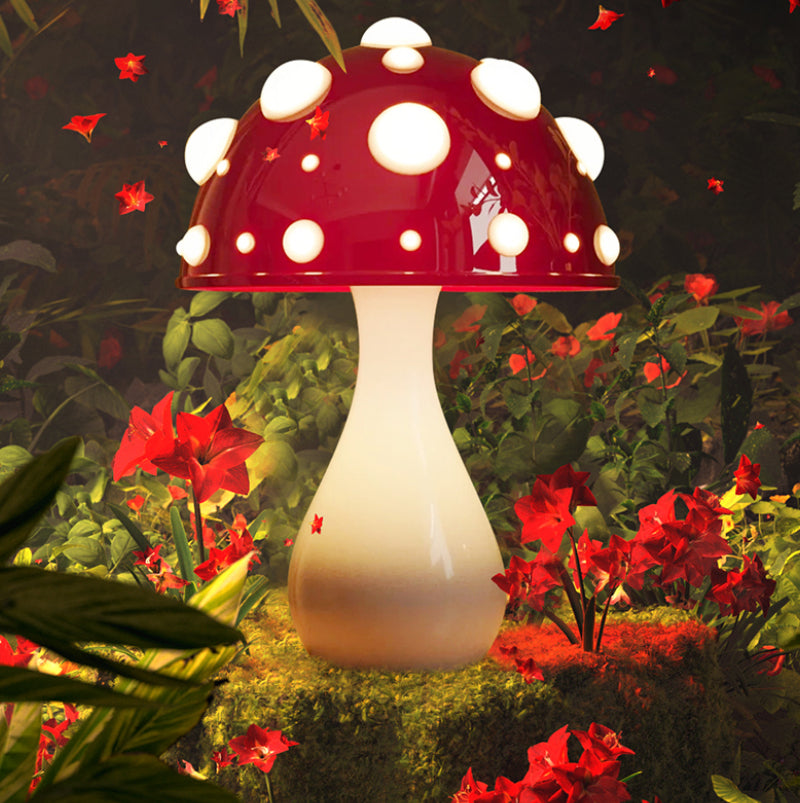 Spotted_Mushroom_Table_Lamp_09