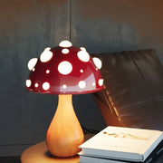 Spotted_Mushroom_Table_Lamp_11